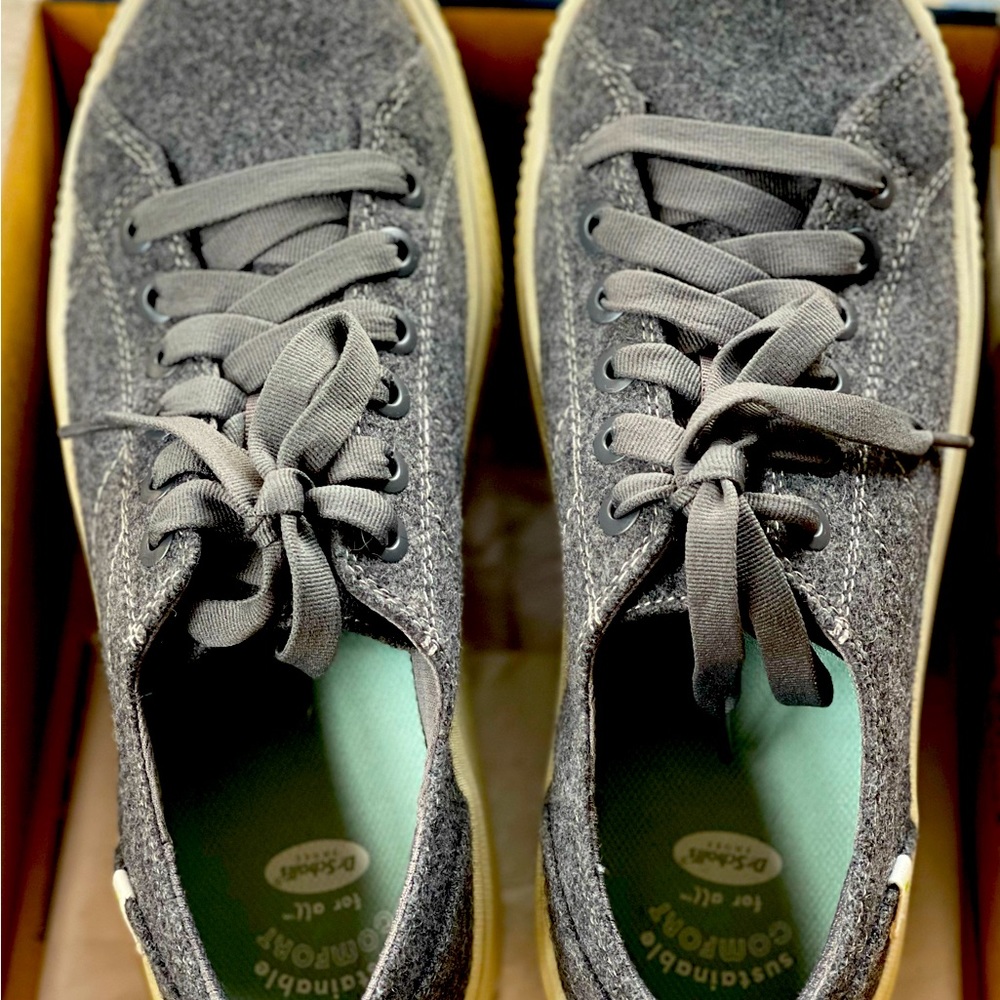 Dr Scholl’s Women's Time Off Lace Up Sneaker Sz 9.5; NEW